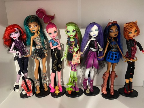 Monster high basics serie - basics,